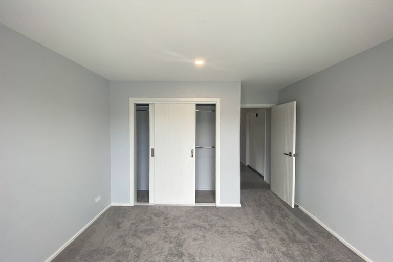 Photo of property in 35 Johns Creek Crescent, Silverdale, 0932