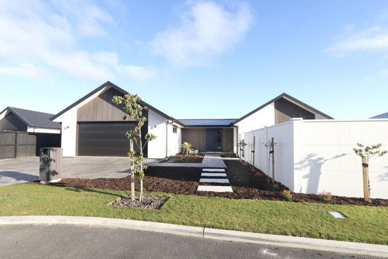Photo of property in 10 Jag Way, Tinwald, Ashburton, 7700