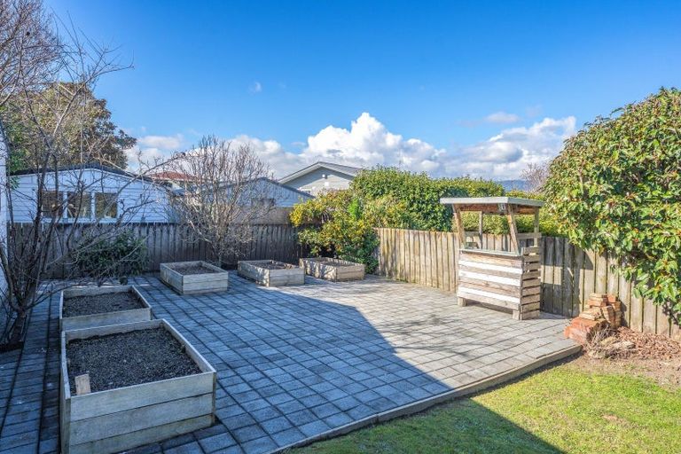 Photo of property in 16 Lemon Street, Otaki, 5512