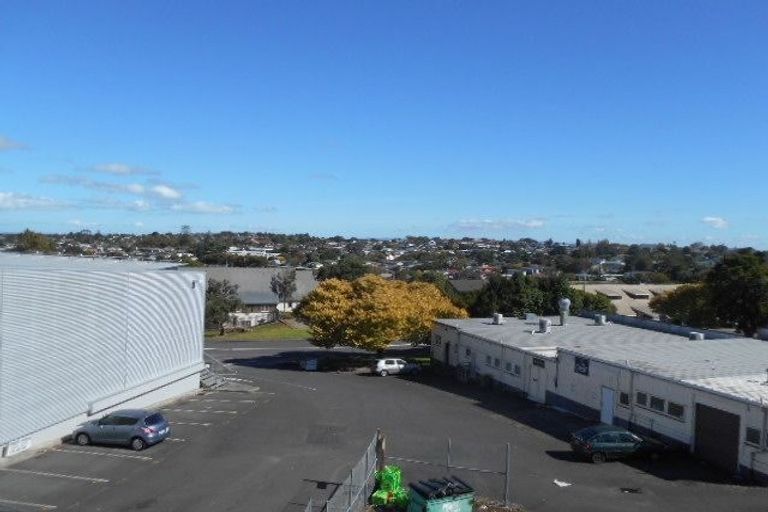 Photo of property in 11/5 Cook Street, Howick, Auckland, 2014
