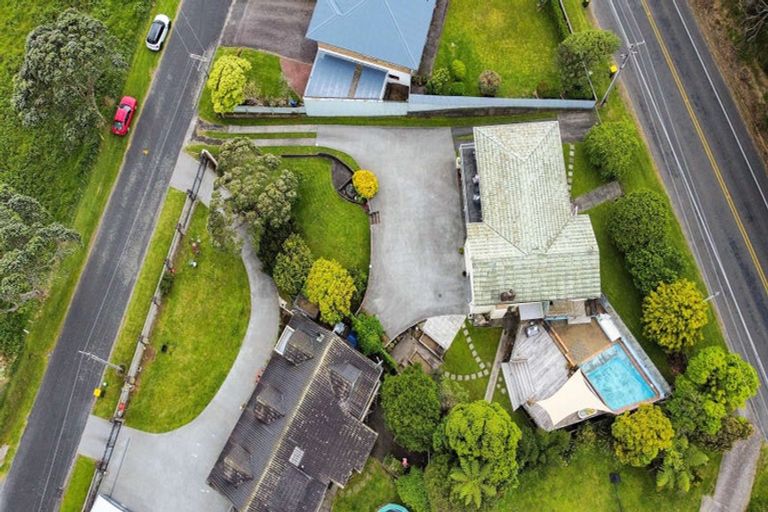 Photo of property in 410 South Road, Omata, New Plymouth, 4374