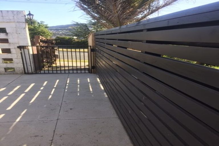 Photo of property in 80 Bell Street, Tawa, Wellington, 5028