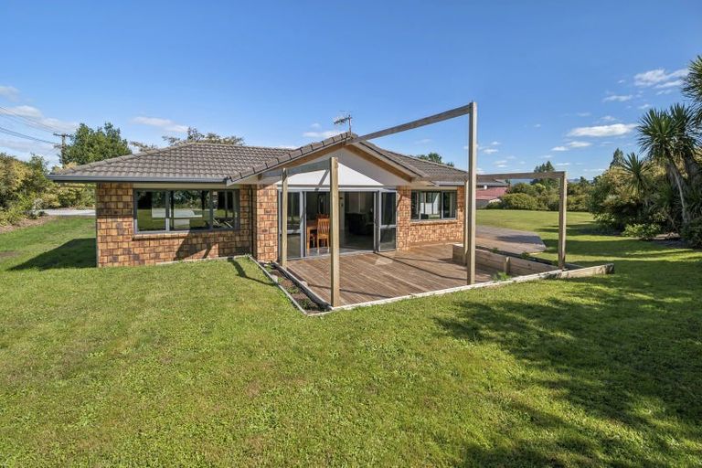Photo of property in 15 Te Waerenga Road, Hamurana, Rotorua, 3096