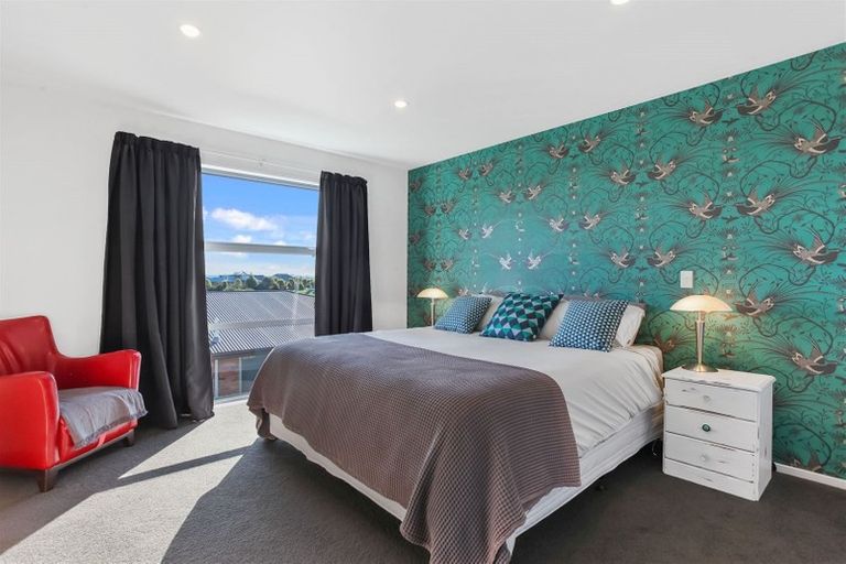 Photo of property in 92 Mcmahon Drive, Aidanfield, Christchurch, 8025