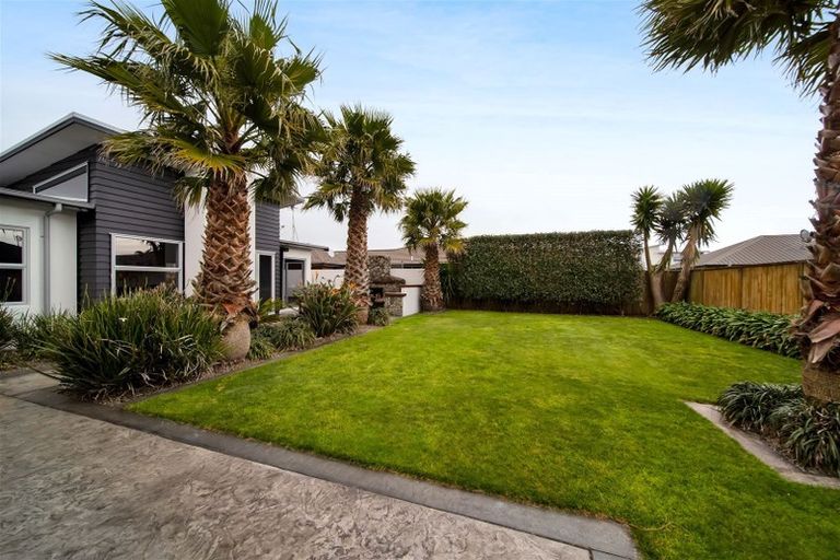 Photo of property in 15 Marlin Terrace, Bell Block, New Plymouth, 4312