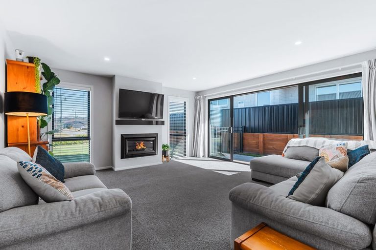 Photo of property in 37 Marabou Crescent, Nukuhau, Taupo, 3330