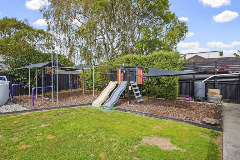 Photo of property in 28 Marlborough Street, Levin, 5510