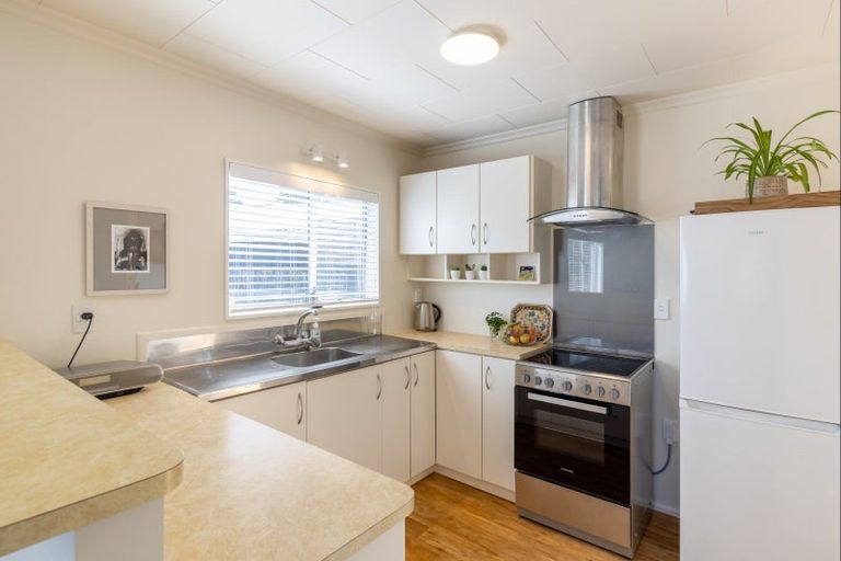 Photo of property in 7a Bedford Street, Fitzroy, New Plymouth, 4312