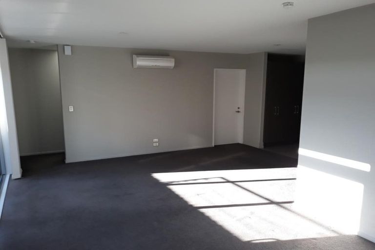 Photo of property in 60 Brockworth Place, Riccarton, Christchurch, 8011