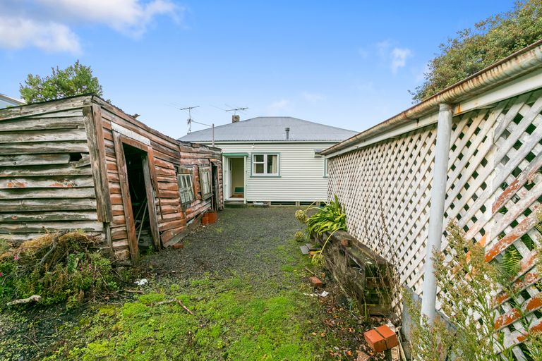Photo of property in 11 Connolly Street, Boulcott, Lower Hutt, 5010