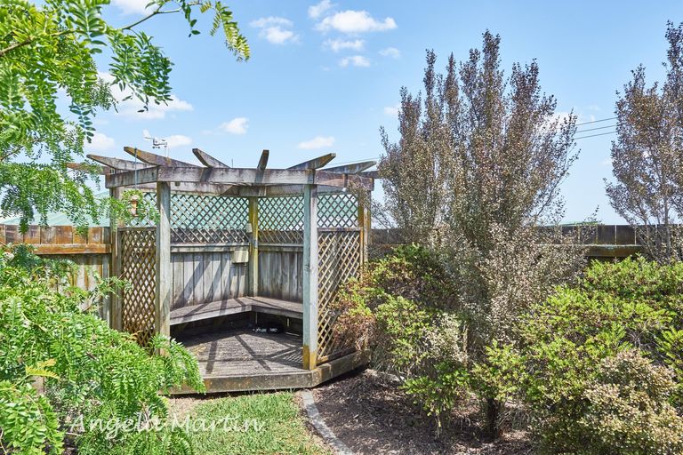 Photo of property in 96 Kelvin Grove Road, Kelvin Grove, Palmerston North, 4414