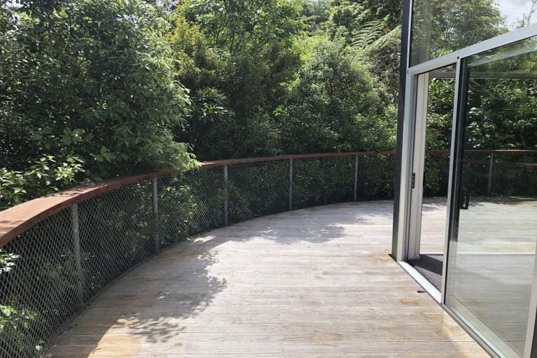 Photo of property in 58c Pekanga Road, Normandale, Lower Hutt, 5010