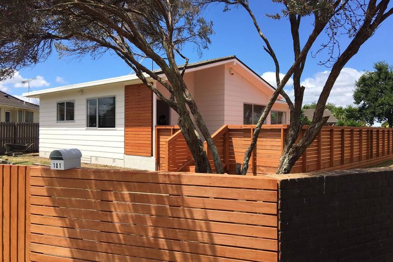 Photo of property in 101 Hyperion Drive, Randwick Park, Auckland, 2105