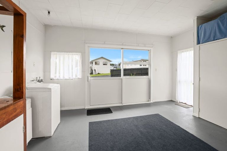 Photo of property in 3 Kauri Crescent, Snells Beach, 0920