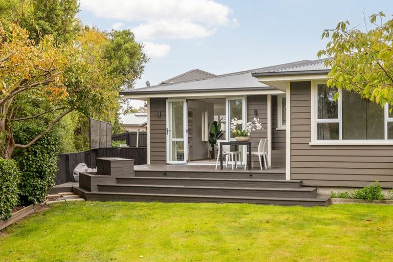 Photo of property in 3/47b Harris Crescent, Papanui, Christchurch, 8053