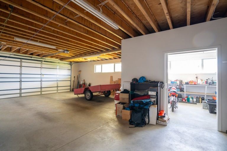 Photo of property in 5 Bovett Place, Wanaka, 9305