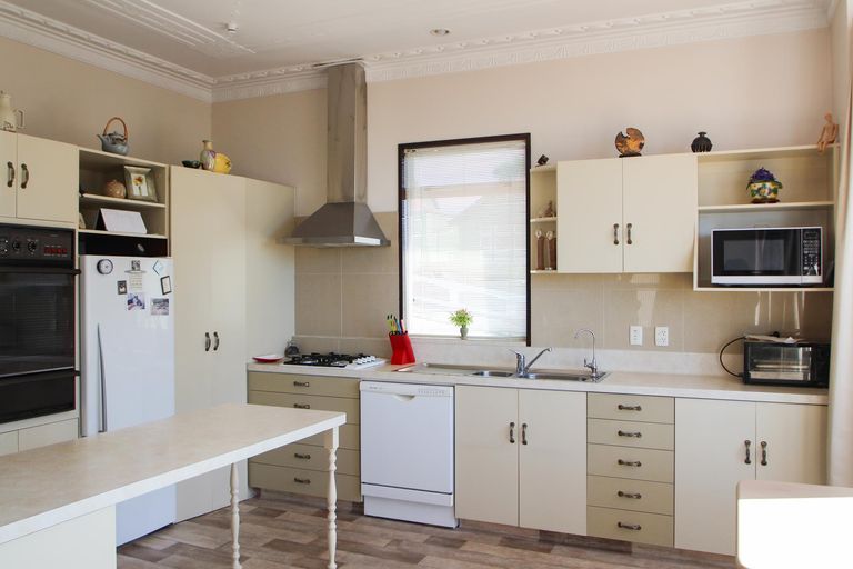 Photo of property in 61 Tyne Street, South Hill, Oamaru, 9400