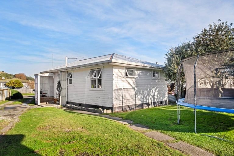 Photo of property in 35 Dalton Street, Outer Kaiti, Gisborne, 4010