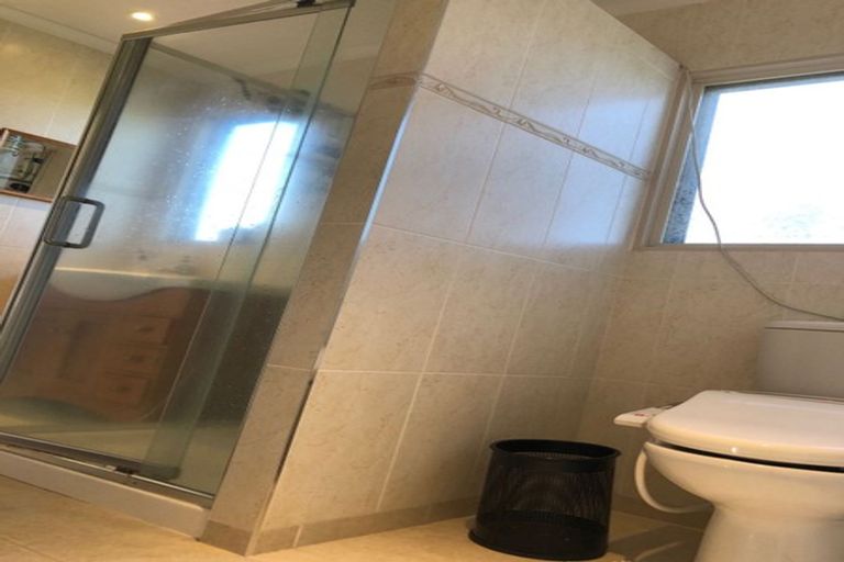 Photo of property in 33 Polo Prince Drive, Totara Park, Manurewa, 2576