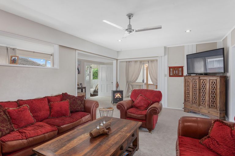 Photo of property in 4 Holyoake Crescent, Kawerau, 3127