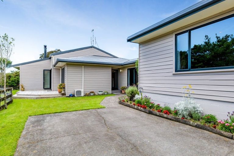Photo of property in 737 Dudley Road Upper, Kaimiro, Inglewood, 4386