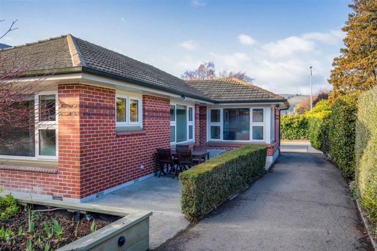Photo of property in 115 Saint Martins Road, Saint Martins, Christchurch, 8022