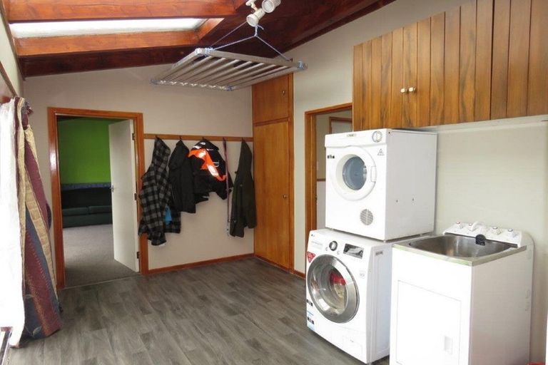 Photo of property in 16 Baxter Street, Grasmere, Invercargill, 9810