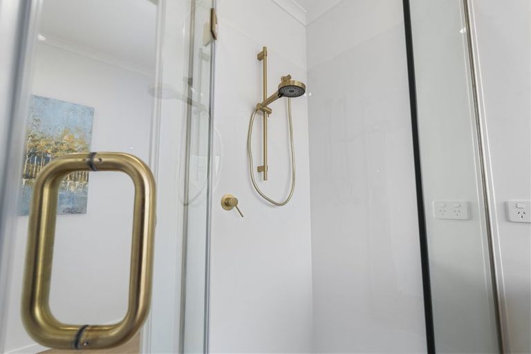 Photo of property in 49 Ta Moko Drive, Gulf Harbour, 0930