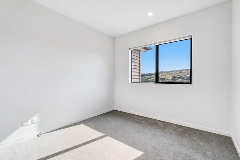 Photo of property in 7 Awa Avenue, Helensville, 0800