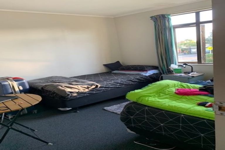 Photo of property in 6 Tangelo Place, Bucklands Beach, Auckland, 2012