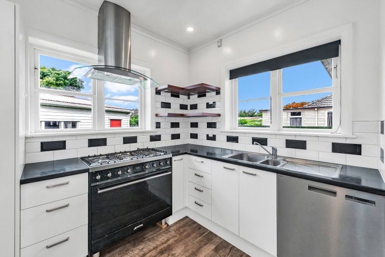 Photo of property in 20 Jollie Street, Linwood, Christchurch, 8062