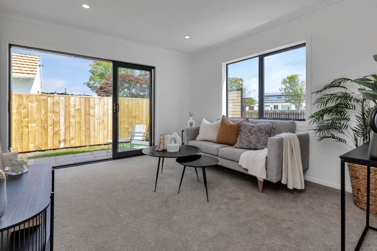 Photo of property in 1b Simons Street, Kensington, Whangarei, 0112