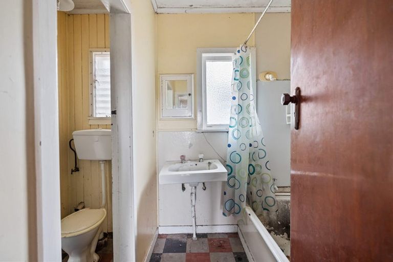 Photo of property in 31 Anzac Road, Morningside, Whangarei, 0110