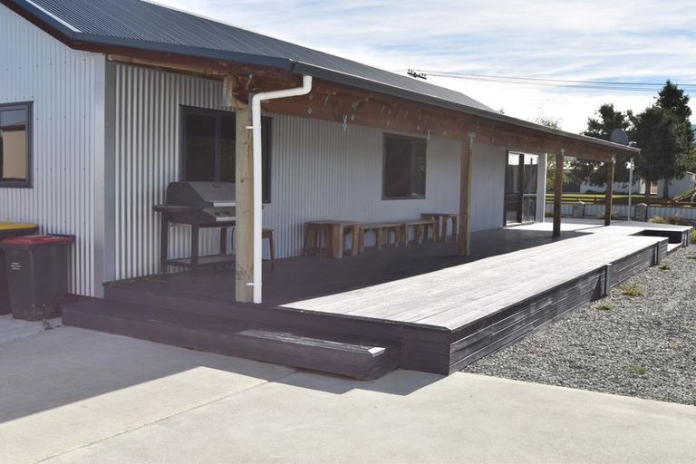 Photo of property in 34 Rata Road, Twizel, 7901