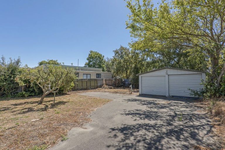 Photo of property in 235 Breezes Road, Aranui, Christchurch, 8061