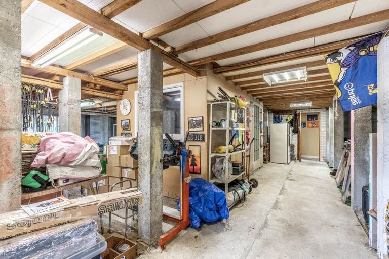 Photo of property in 2 Clyde Street, Gore, 9710