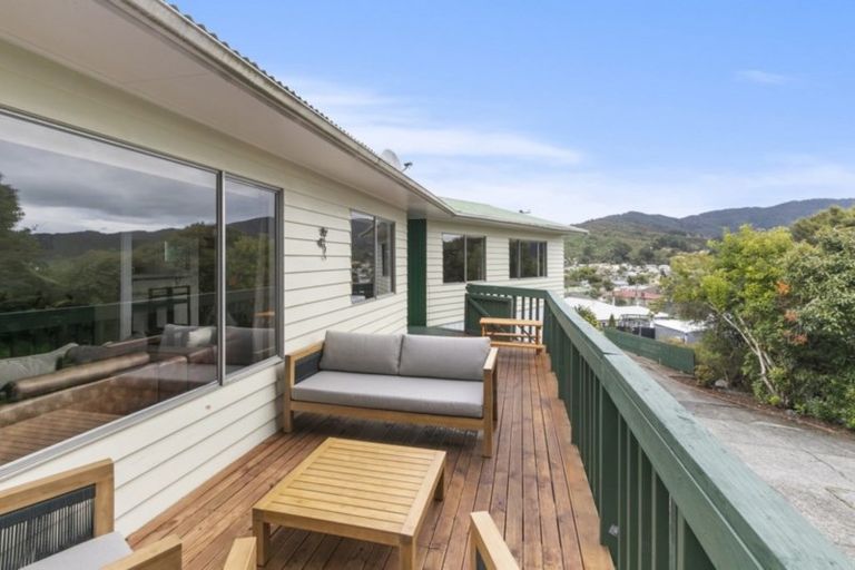 Photo of property in 41 Petrie Street, Wainuiomata, Lower Hutt, 5014