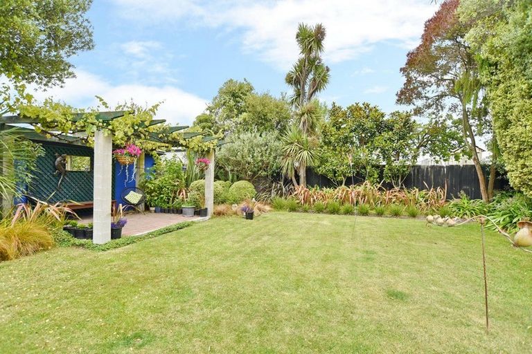 Photo of property in 5 Garnett Avenue, Spreydon, Christchurch, 8024