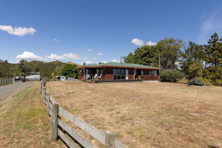 Photo of property in 222 Rayner Road, Huntly, 3700
