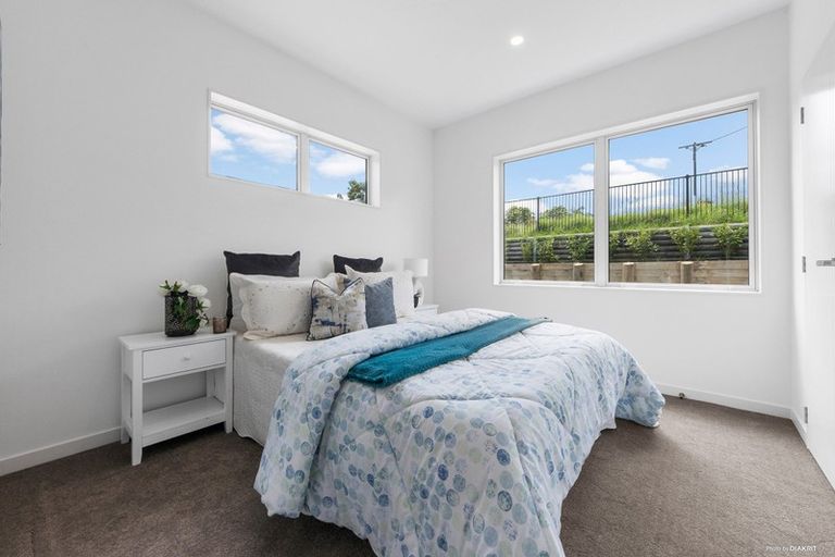 Photo of property in 25 Reserva Crescent, Kumeu, 0810