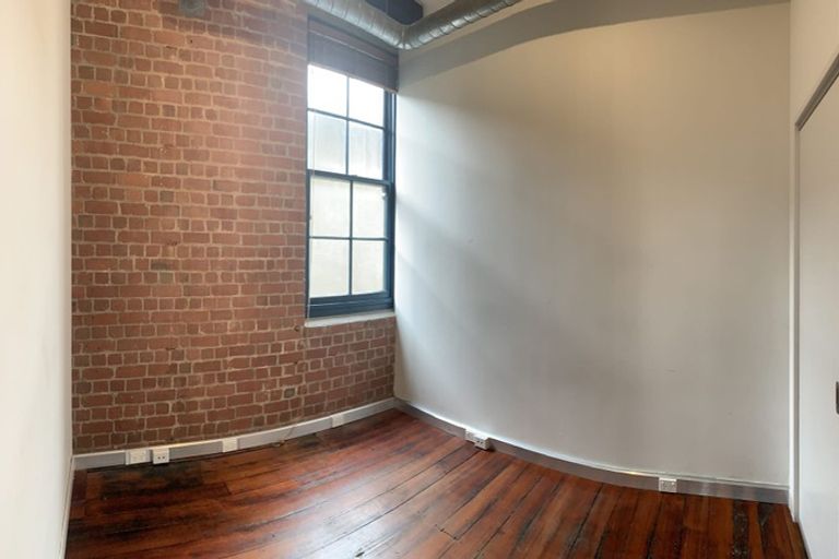 Photo of property in Hannahs Warehouse, 20/13 Leeds Street, Te Aro, Wellington, 6011