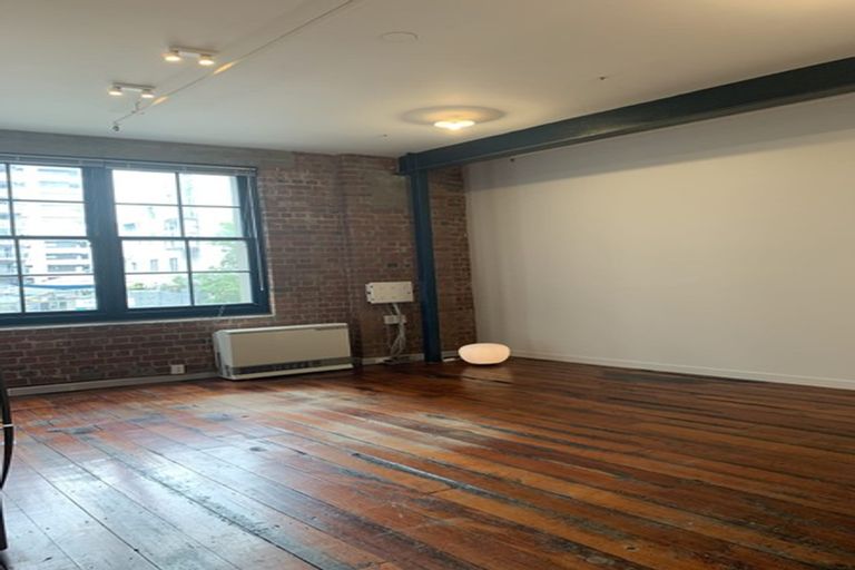 Photo of property in Hannahs Warehouse, 20/13 Leeds Street, Te Aro, Wellington, 6011
