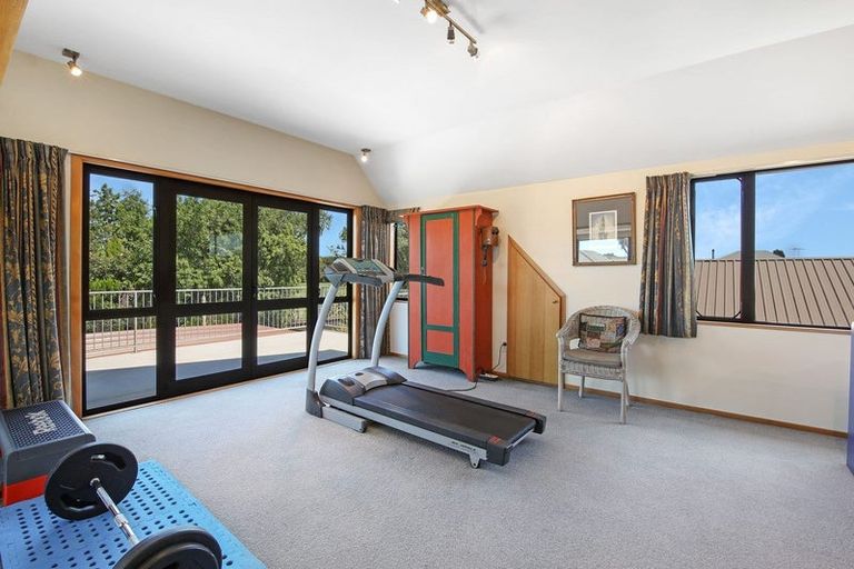 Photo of property in 72 Lowry Avenue, Redwood, Christchurch, 8051