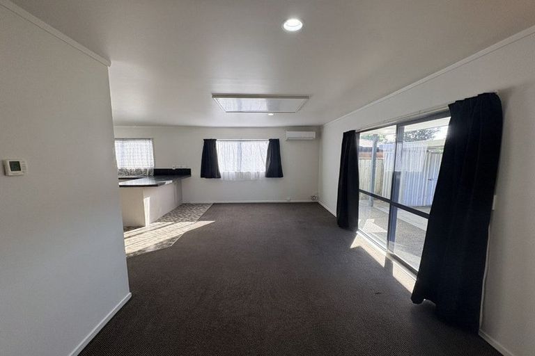 Photo of property in 114 Duchess Crescent, Mayfair, Hastings, 4122