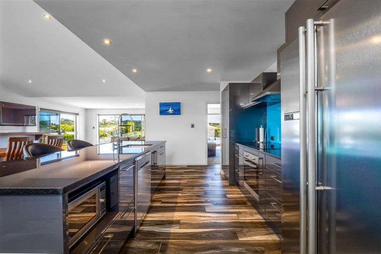 Photo of property in 14 Gould Street, Russell, 0202