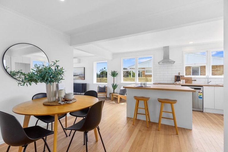 Photo of property in 8 Henderson Crescent, Parkvale, Tauranga, 3112