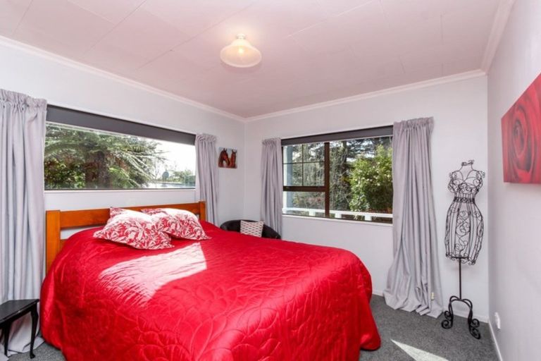 Photo of property in 13a Pentland Place, Highlands Park, New Plymouth, 4312