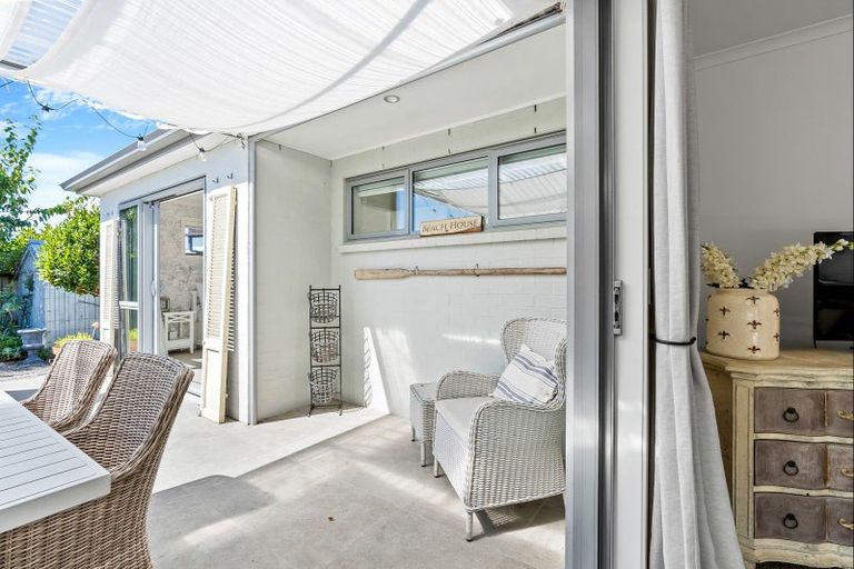 Photo of property in 46 Arabella Lane, Snells Beach, 0920