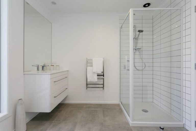 Photo of property in 28 Bastille Court, Rangatira Park, Taupo, 3330