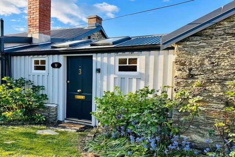 Photo of property in 3 Teviot Street, Roxburgh, 9500